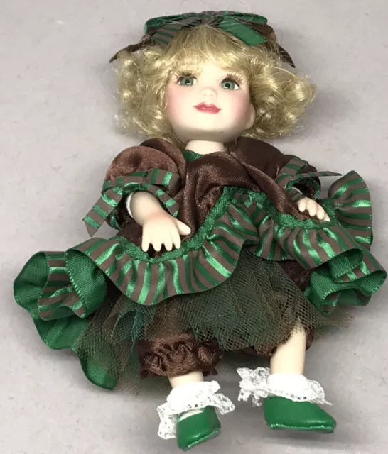 Marie Osmond Tiny Tots Mint truffle Doll 5 inch. Limited Edition