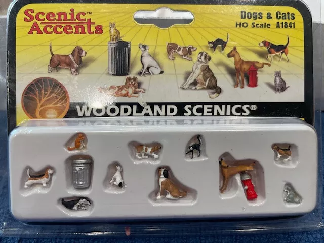 HO Scale-Woodland Scenics ~  Dogs and Cats ~ A1841