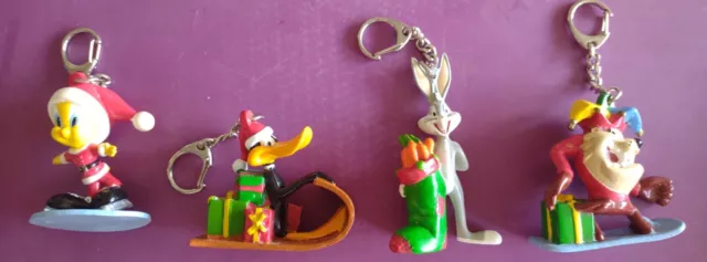 Looney Tunes Christmas Plastic PVC Keychain Lot Taz Tweety Daffy Duck Bugs Bunny