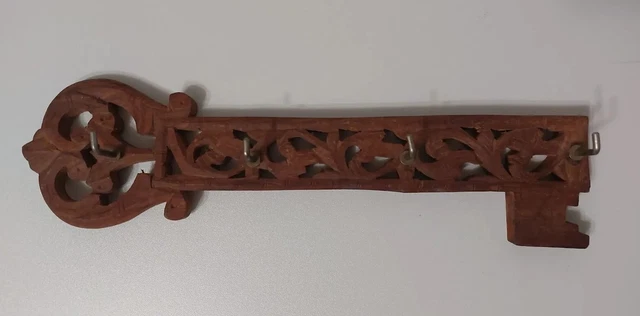 Ornate Wooden Hand Carved Key Holder Wall Key Shaped Key Rack 4 Hooks