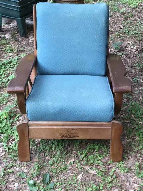 Vintage 1950’s Western Wood Wagon Wheel Lounge Chair  Bottom Cushion Has Springs