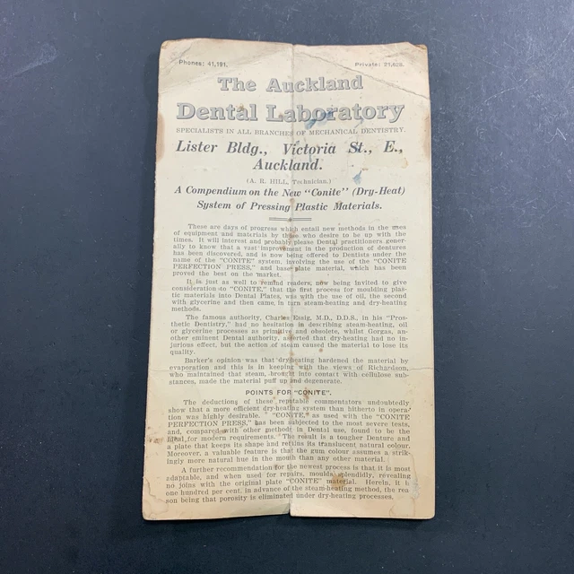 VINTAGE C.1940'S AUCKLAND DENTAL LABORATORY 'SCALE OF FEES' CROWNS GOLD