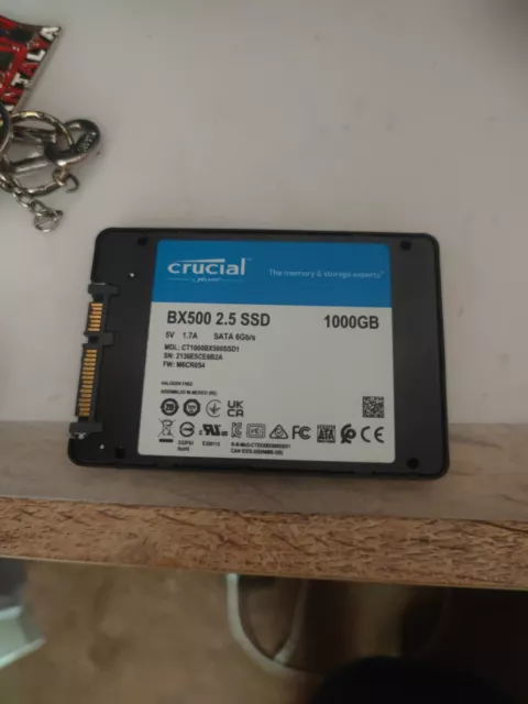 Crucial SSD  BX500 , 1000GB ,Up to 560 MB/s SATA 2.5 Inch CT1000BX500SSD101