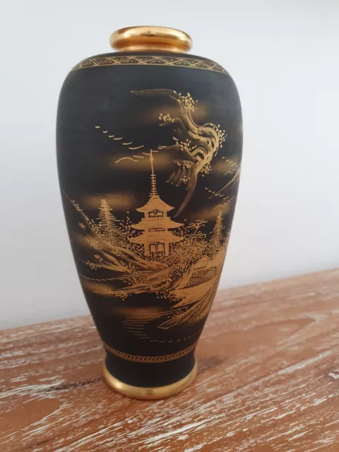 Japanische Satsuma Vase, handbemalt, Meiji-Epoche, ca. um 1900 3