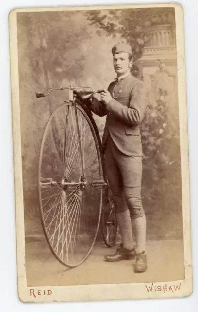 CDV PHOTO Reid Wishaw, un homme pose GRAND BI vélocipède vélo ancien vintage