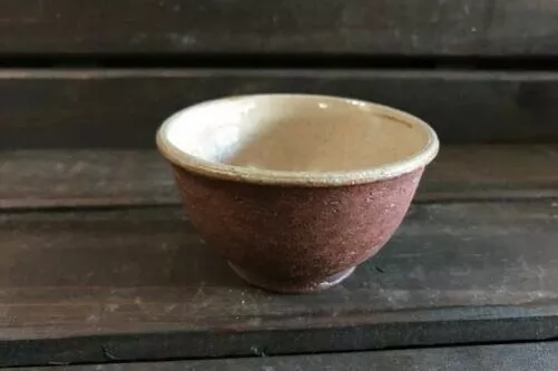 Waon Shigaraki Taza de Té Hierro Antigüedad Pottery Japón