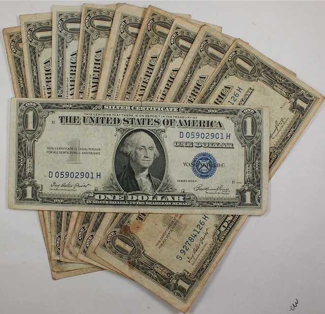 Lot of 10 Old 1935 One $1 Dollar Bill Silver Certificates VG-VF Vintage US Notes