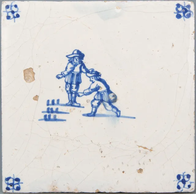 Nice Dutch Delft Blue tile, childplay, game of marbles 18th century.