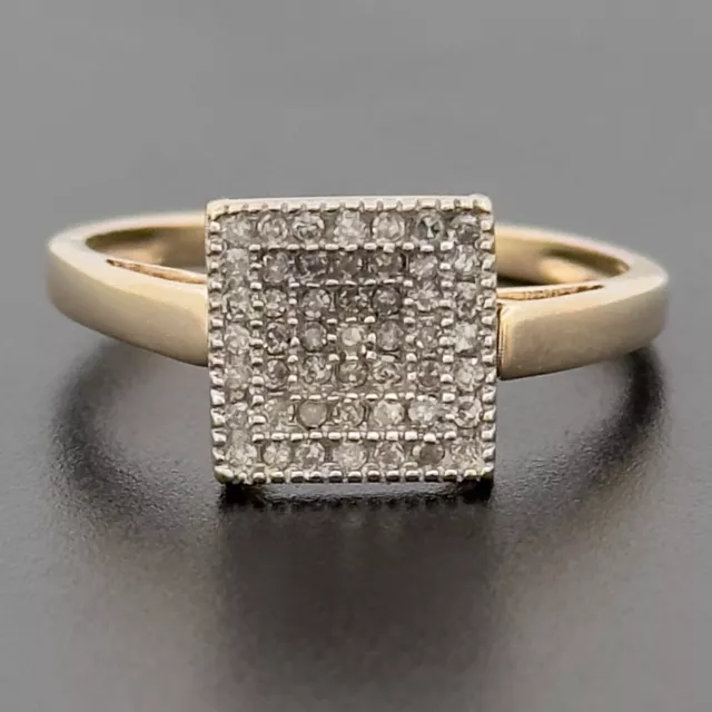 9ct Yellow Gold Diamond Cluster Ring Size P Hallmarked