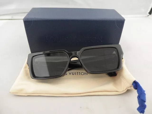 Louis Vuitton Glasses Case Monogram Beige Monogram Canvas Authentic used  D2041 