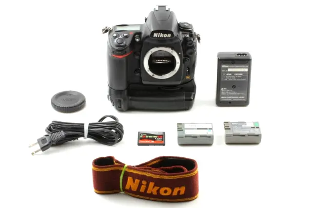 Nikon D700 12.1MP FX Digital SLR Camera Body +MB-D10 Battery Grip Japan w/o Lens 2