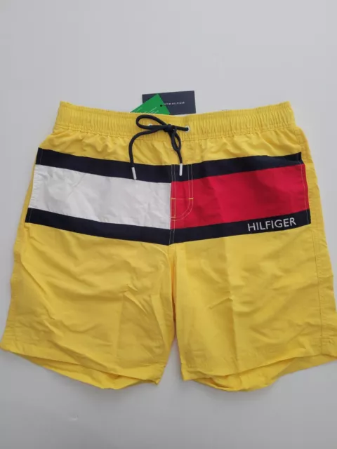 Tommy Hilfiger Mens Medium Apsen Gold Tommy Flag 7" Inseam Swim Trunks