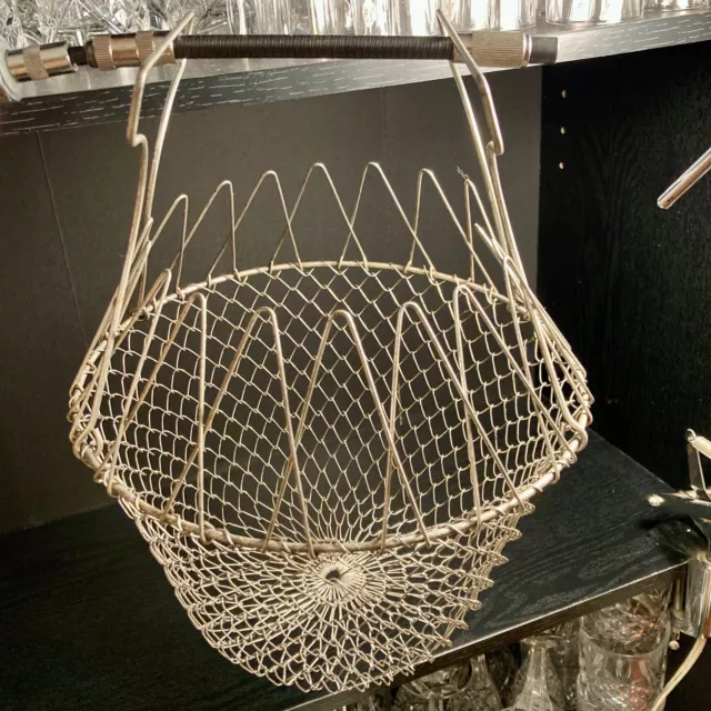 Vintage French Chef's Metal Wire Mesh Collapsible Folding Egg Fruit Onion Basket