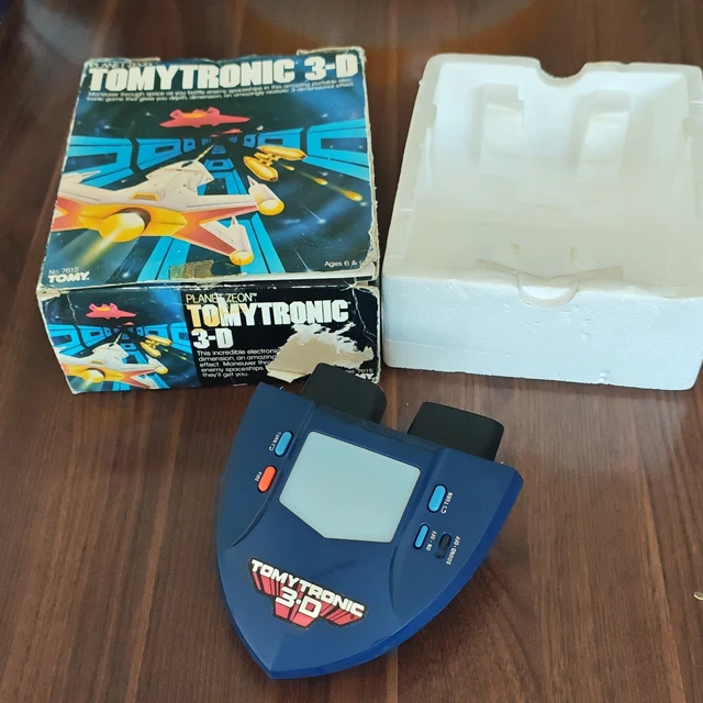 TOMY TOMYTRONIC 3-D Planet Zeon Space Attack Handheld Electronic