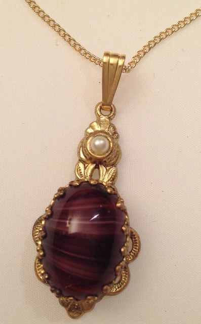 Pendentif Cabochon Jaspe Sanguine Oeil de Dragon - Agate et Lune Pendentif Cabochon Jaspe Sanguine Oeil de Dragon - Agate et Lune