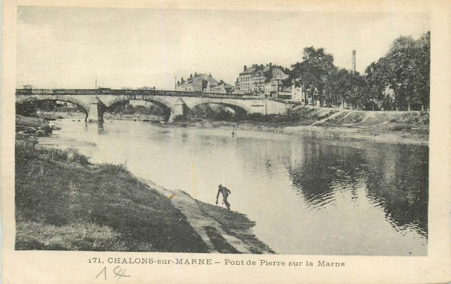 51 CHALONS SUR MARNE the stone bridge