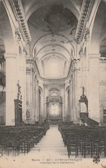CPA 51 VITRY LE FRANCOIS (Marne) Intérieur de la Cathedrale