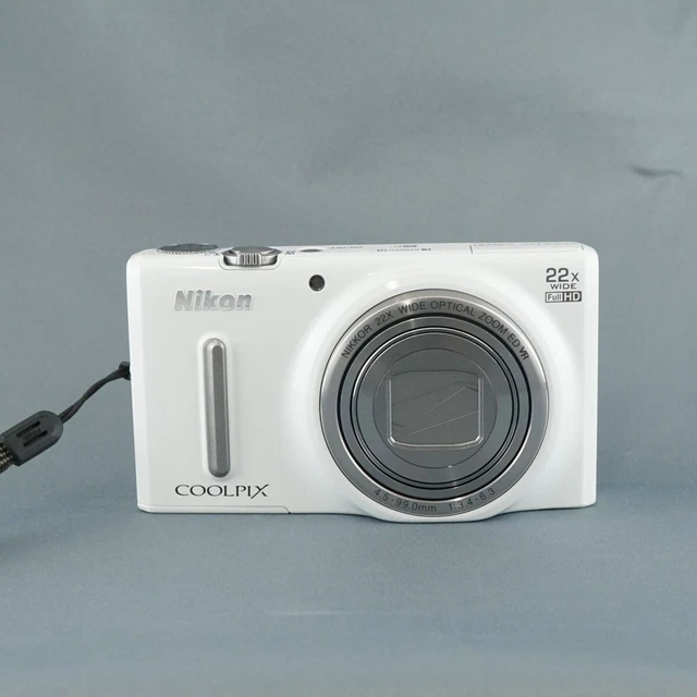 【美品】ニコン COOLPIX S9600 ホワイト Amazon | Nikon(ニコン) COOLPIX S9600 WH (1605万画素／22倍
