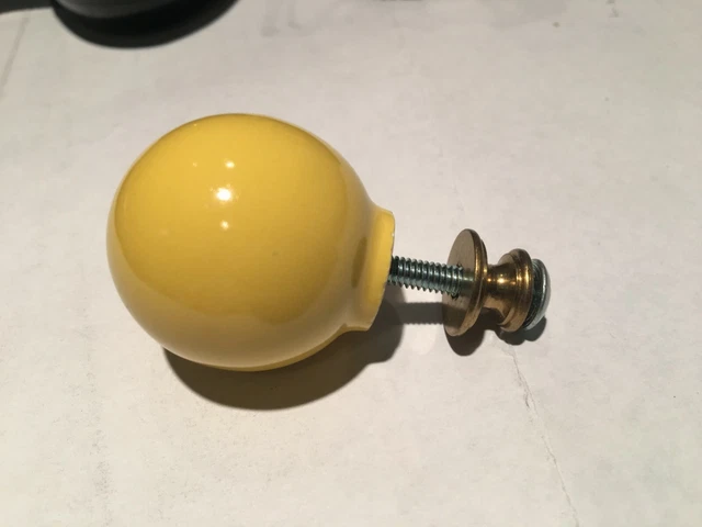Lot of 4 Vintage Retro YELLOW  Ceramic Drawer Door Knobs Pulls Made in USA