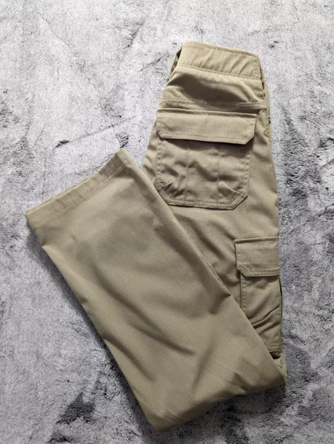 Under Armour Storm Tactical Cargo Pants Women's Size 4 Green