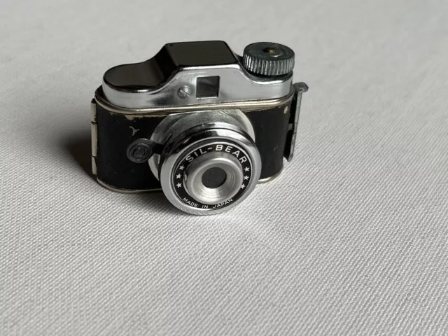 Vintage Micro Miniature Camera Sil-Bear Made In Japan Photography Collectible