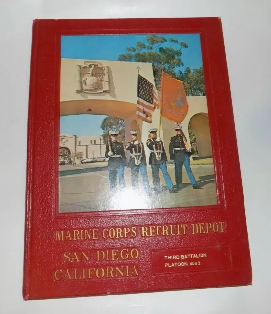 1977 MARINE CORPS RECRUIT DEPOT MCRD San Diego Platoon 3093 Year book USMC