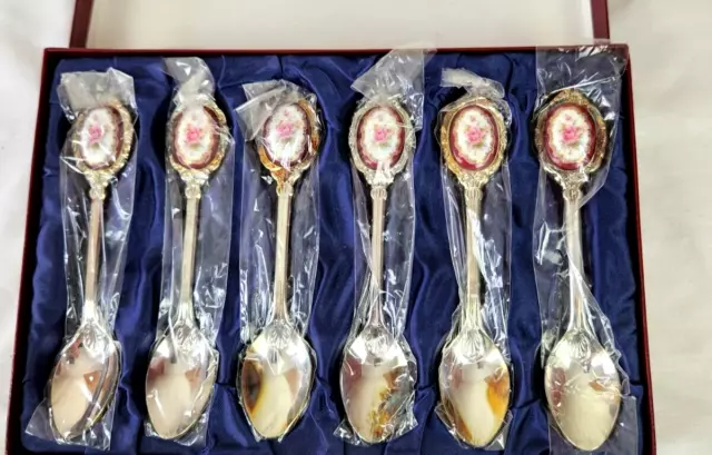 6 Pce Afternoon Tea Set 6 x Tea Spoons  Porcelain Roses, Japan Vintage NIB