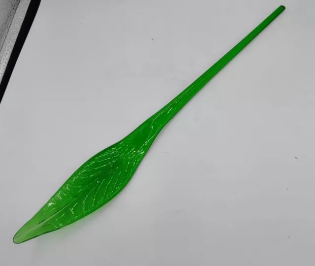 Vtg Art Glass Hand Blown Murano Style Long Stem Green Leaf 19"