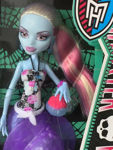 Monster High Doll 2011 Skull Shores Abbey bominierbar, Black Friday Sale, 1 Welle 2