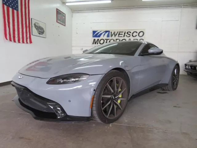 2020 Aston Martin Vantage Coupe Full custom wrap