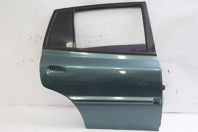 Porte à l'arrière droite Kia RIO I Kombi DC 77004FD310  01412