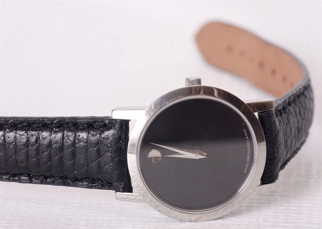 MOVADO Museum Classico Orologio Lusso da Donna Argento con Cinturino in Pelle di Lucertola Nera 11