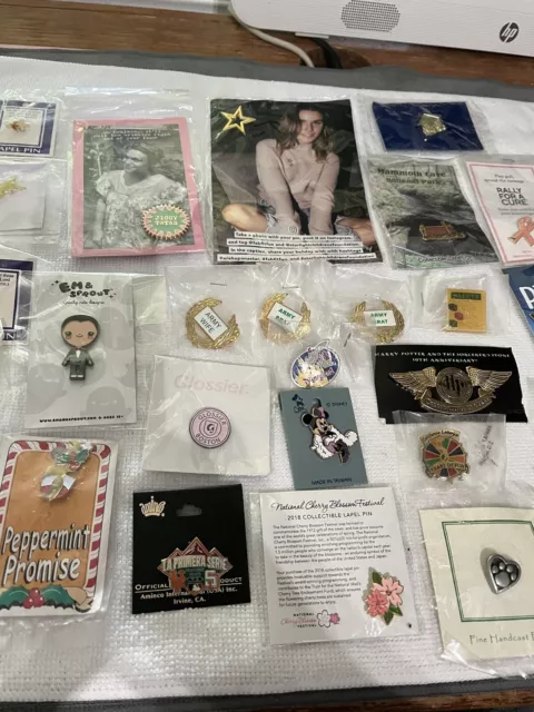 Lot Of 30 Collectible Lapel Pins On Cards/Bag-Disney/Hp/Patriotic/+, Vintage-Now Lot Of 30 Collectible Lapel Pins On Cards/Bag-Disney/Hp/Patriotic/+, Vintage-Now