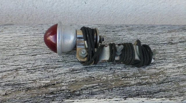 Catadioptre Feu Arrière SELF 1950 NOS - Feu Rouge Réflecteur Pour Véhicule Ancien/René Herse