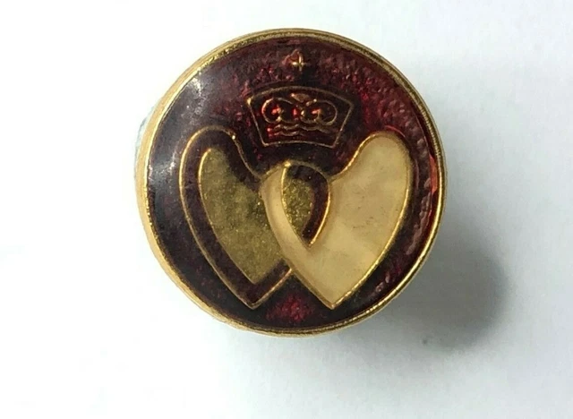 Vintage Blood Donors Tie Pin 1960's 1.5 cm's