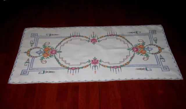 Vintage Hand Embroidered Table Runner ~ White ~ Cotton