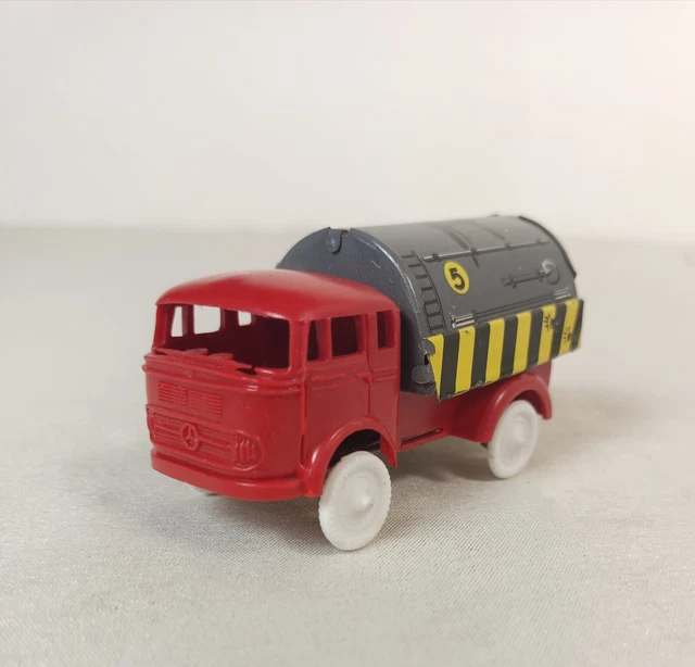 Jouet ancien - camion citerne - Collection