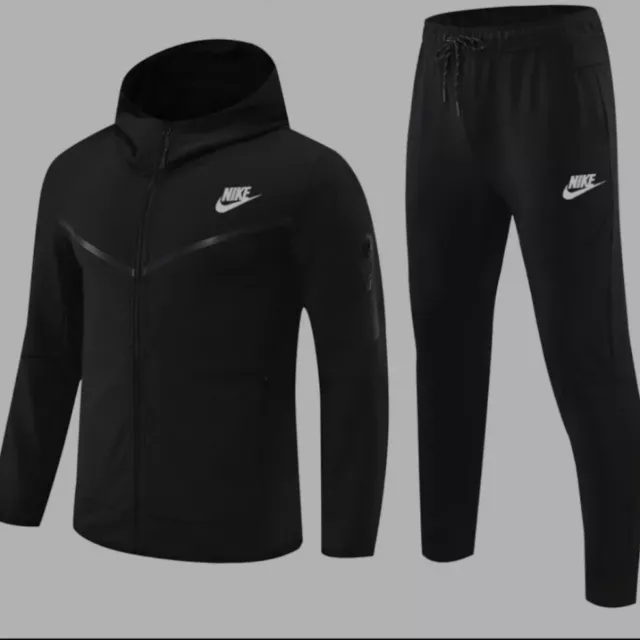 LEGGERE DESCRIZIONE Tuta Nike Tech Fleece , felpa e pantalone DIVERSI COLORI