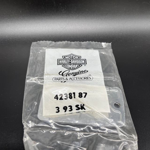 TA@13.48 NOS OEM Genuine Harley Davidson MASTER CYLINDER COVER P/N 42381-87T NEW