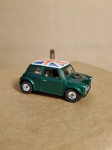 HOT WHEELS HALL of Fame Greatest Rides Morris Mini Cooper vert avec de ...