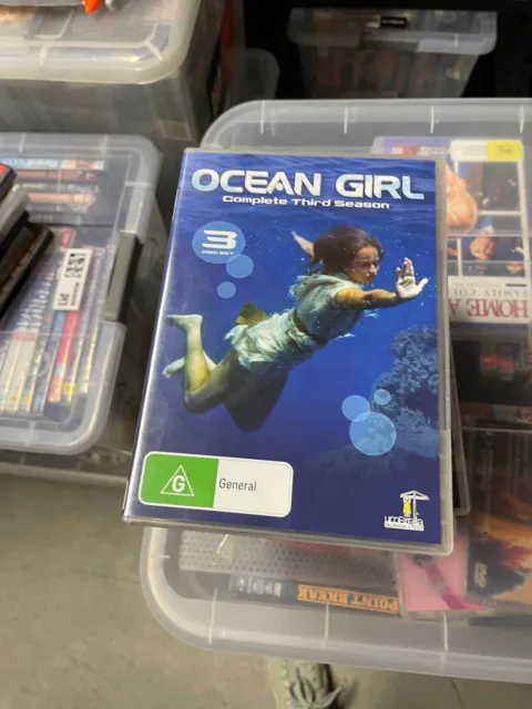 Ocean Girl Seasons  3 very good condition dvd rare oop region 4 t415