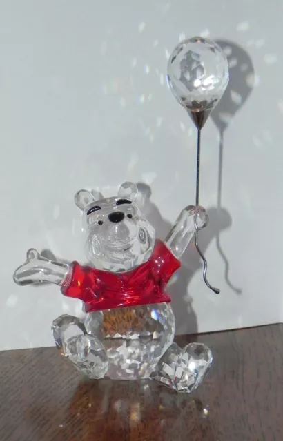 SWAROVSKI WINNIE THE POOH COLLECTION – WINNIE THE POOH WITH BALLOON-Unboxed