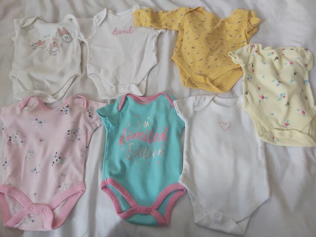 Enorme pacchetto vestiti bambina 0-3 mesi 50 articoli inc SUCCESSIVO, isola fluviale #1 8