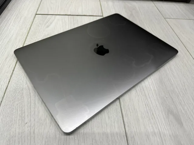 Apple MacBook Pro Retina 13,3" 2016 512 GB SSD 16 GB RAM 2,9 GHz Core i5 grigio siderale 3