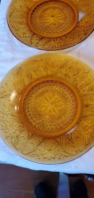 Tiara Indiana Glass Amber Sandwich Plates, Saucers, 9 ounce Cups, 16 piece Set