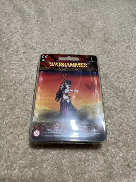 Dark Elf Sorceress Warhammer Fantasy Battles AoS WHFB Daughters Of Khaine NEW