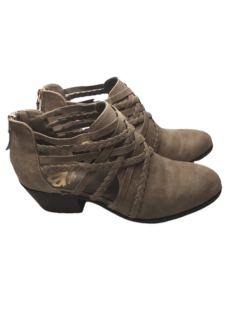 Fergalicious bandit bootie 2025