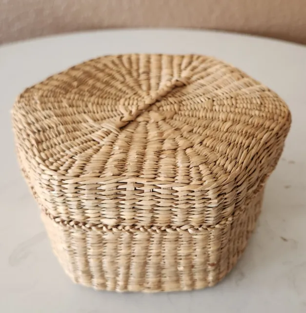 Hexagon Seagrass-Woven Lidded Basket 5 3/4" x 3" with Woven Pull-Handle on Lid