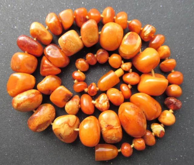 Antique Natural Butterscotch Egg Yolk Baltic Amber Beads Necklace 27.3g.