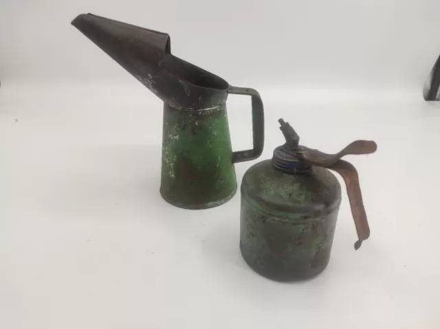 2x Vintage Oil Jug Pourer Cans 2x Vintage Oil Jug Pourer Cans